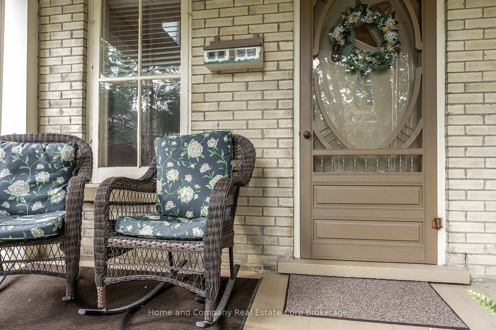 Photo 3 of 193 Douglas Street, Stratford — HOMEH
