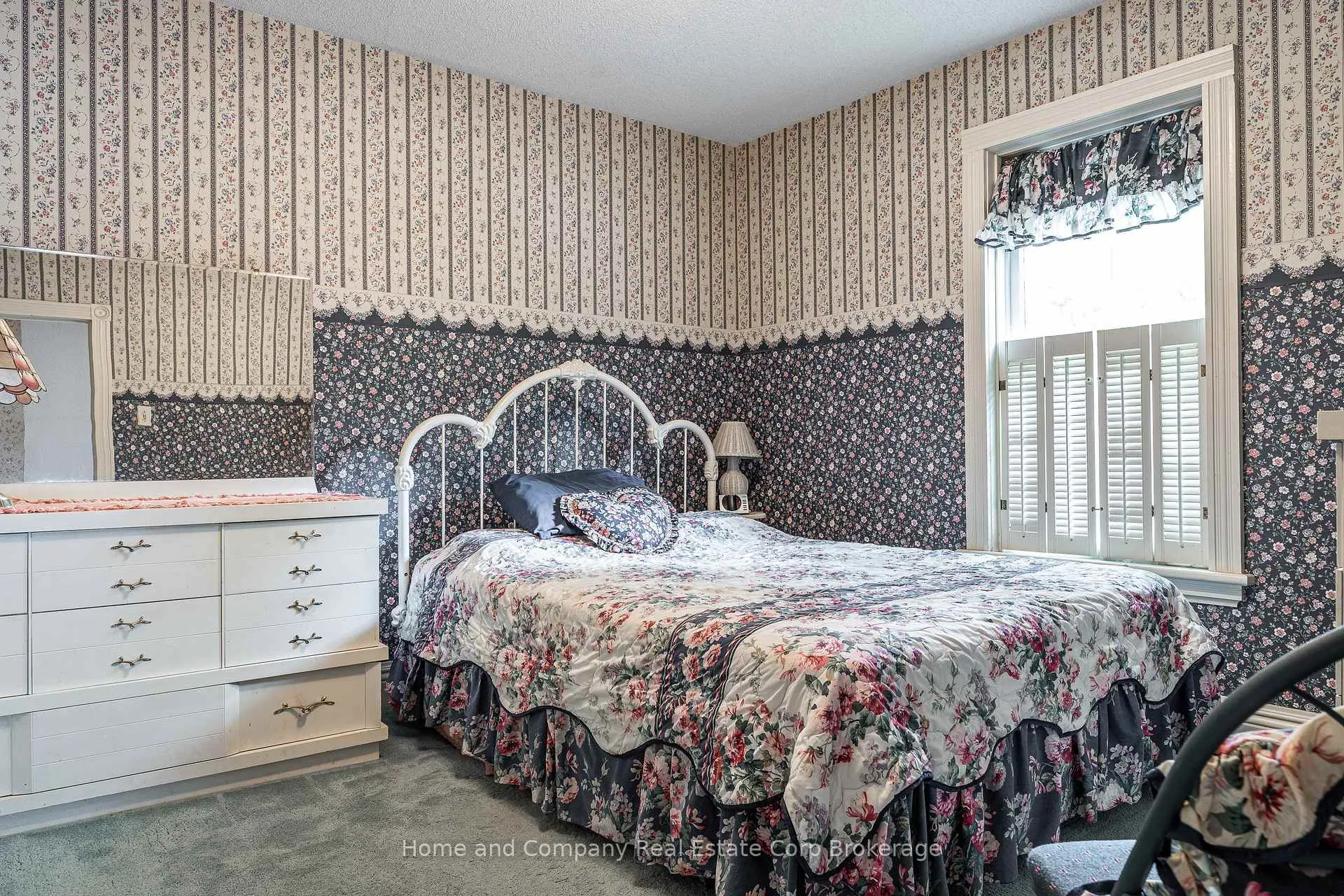 Photo 21 of 193 Douglas Street, Stratford — HOMEH