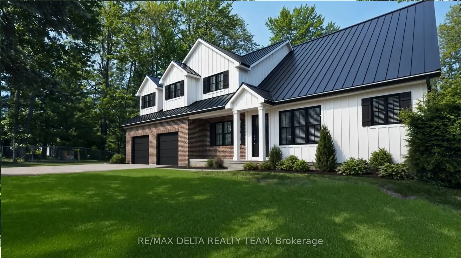 Photo 2 of 8 Pineglen Crescent, Ottawa, Pineglen/Country Place — HOMEH