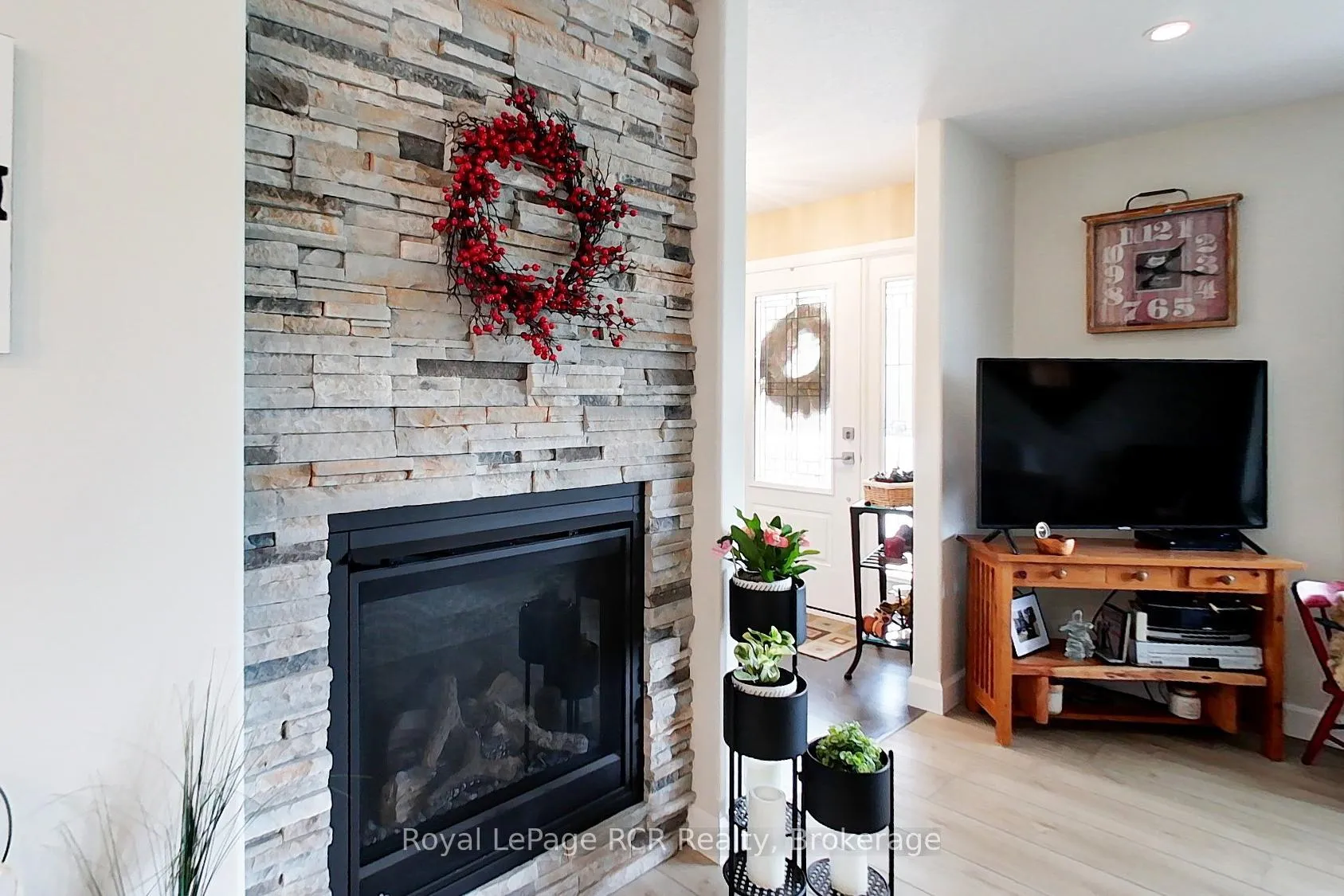 Photo 5 of 855 17th Street, Hanover — HOMEH
