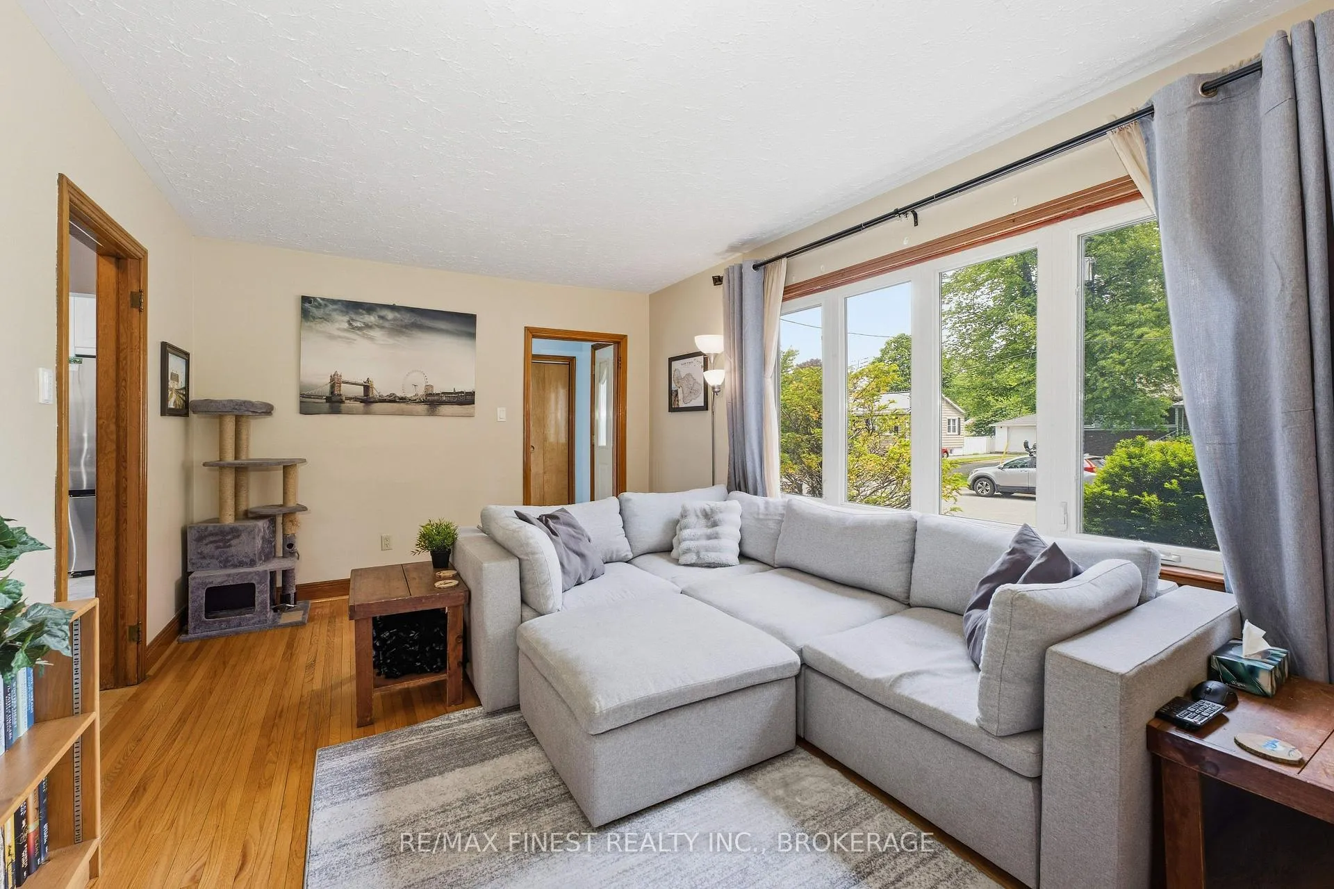 Photo 11 of 156 Florence Street, Kingston, West of Sir John A. Blvd — HOMEH
