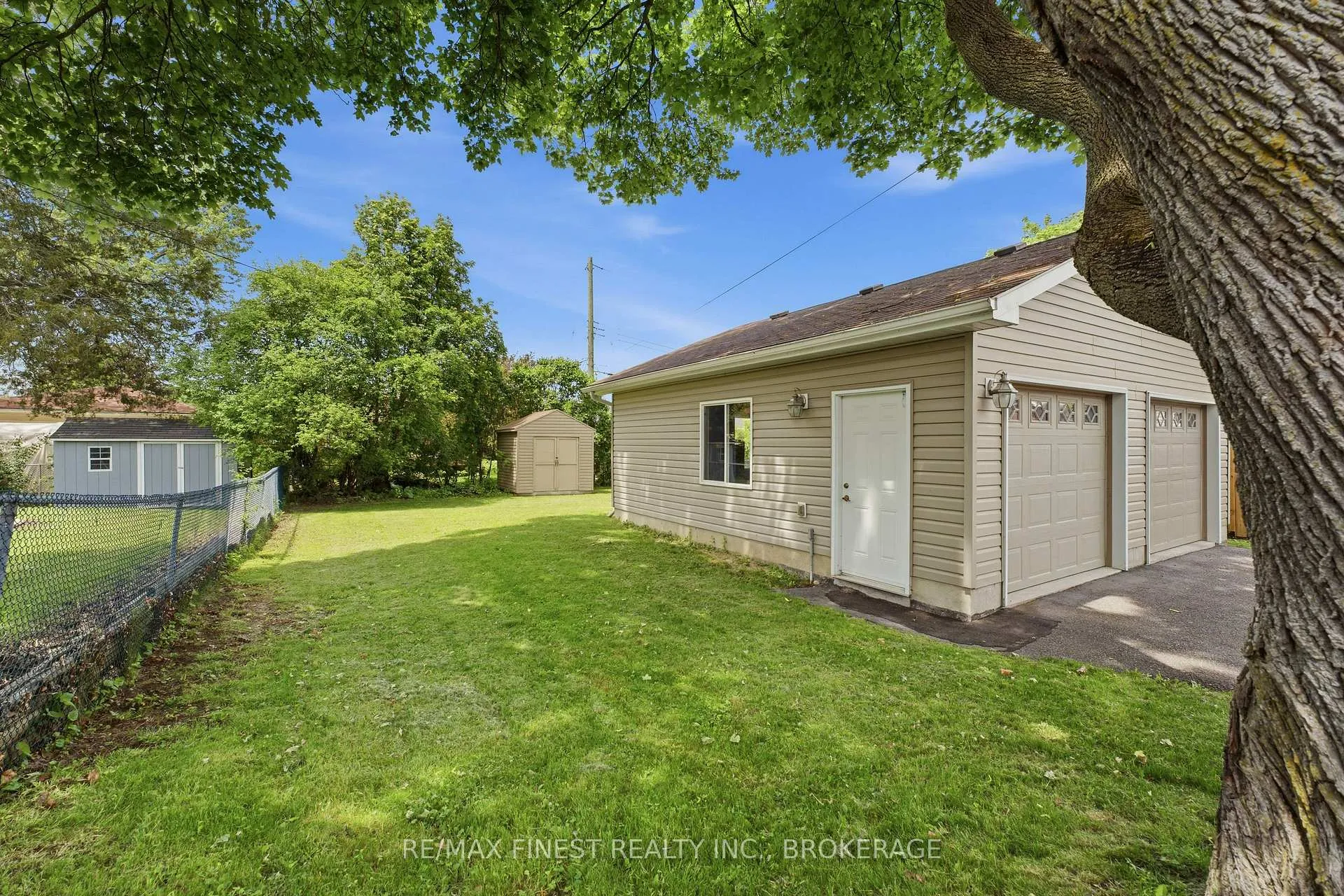 Photo 32 of 156 Florence Street, Kingston, West of Sir John A. Blvd — HOMEH