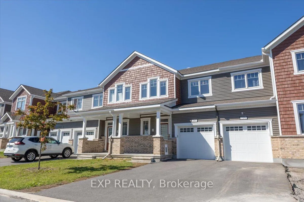 Photo 2 of 297 Billrian Crescent, Ottawa, Stittsville (North) — HOMEH