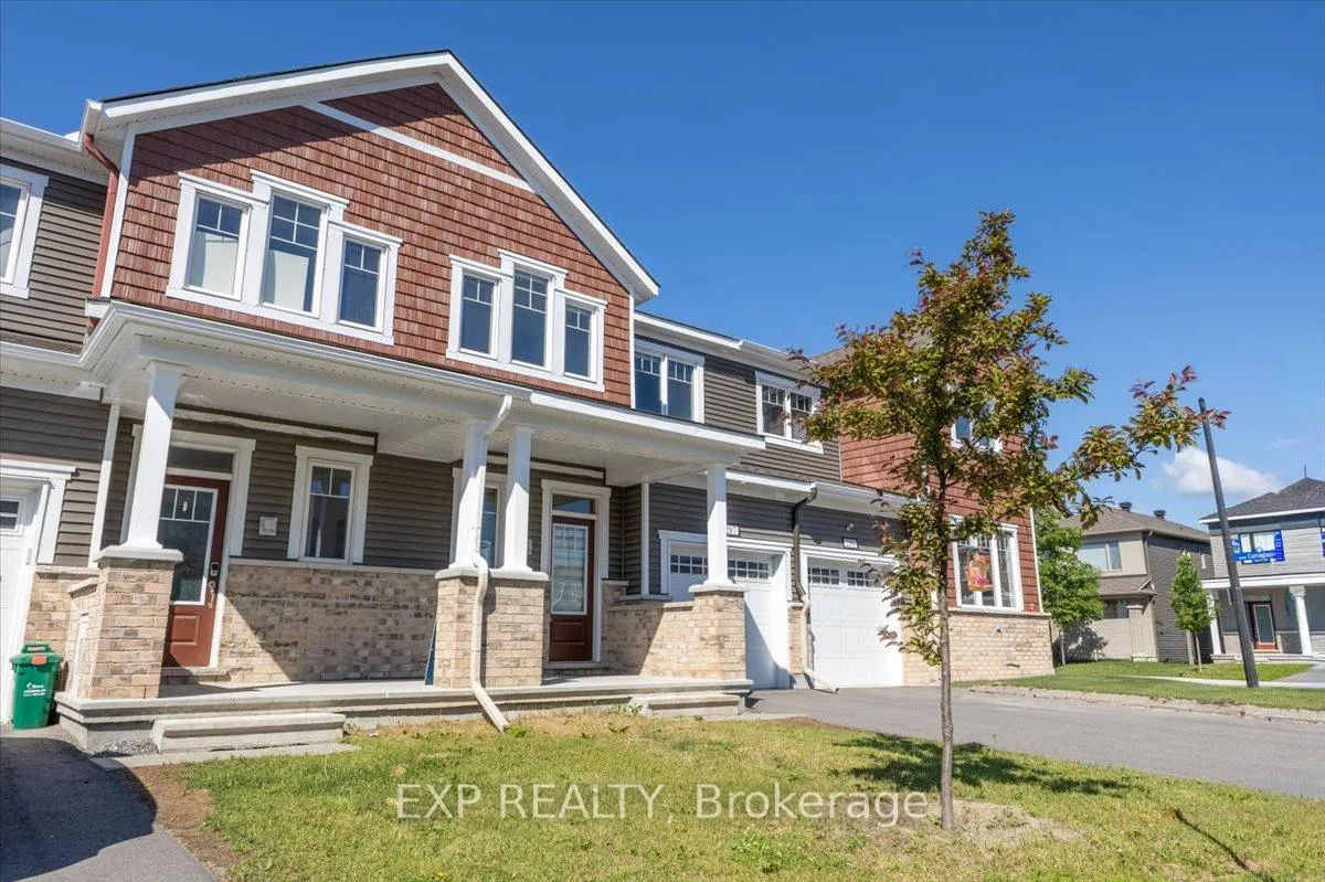 Photo 3 of 297 Billrian Crescent, Ottawa, Stittsville (North) — HOMEH