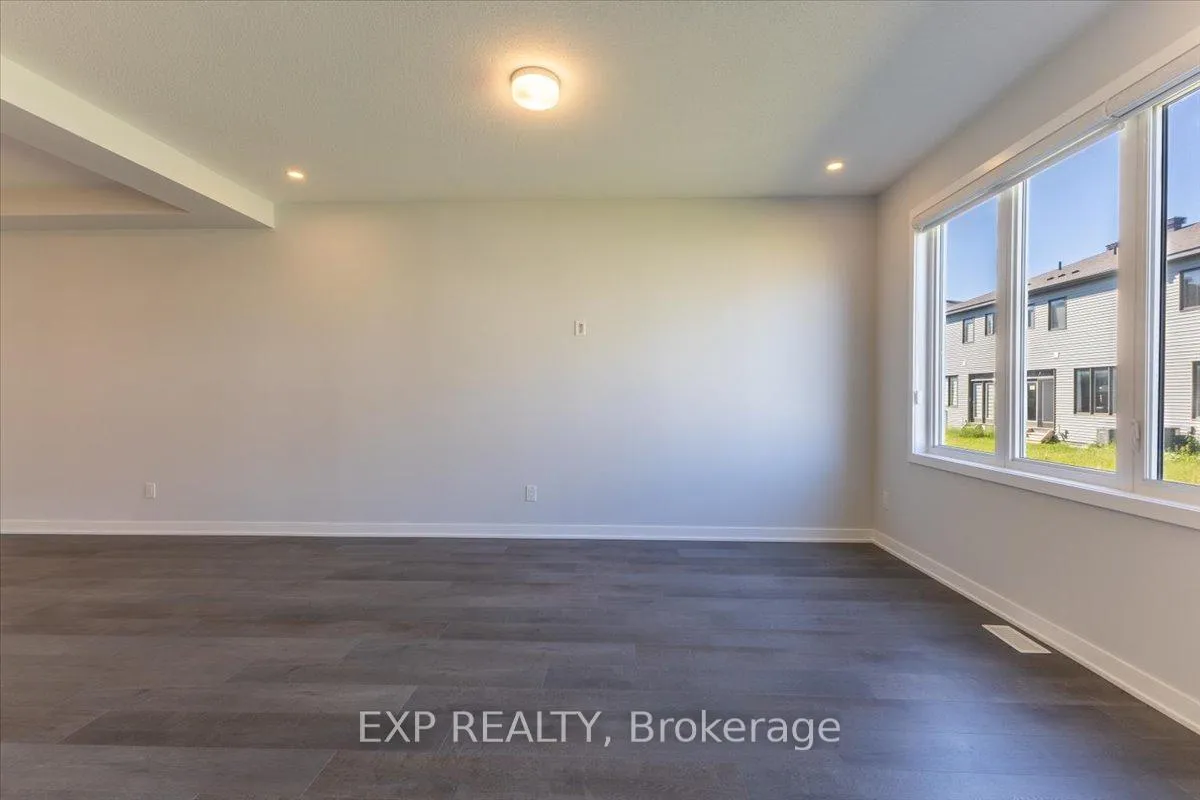 Photo 9 of 297 Billrian Crescent, Ottawa, Stittsville (North) — HOMEH