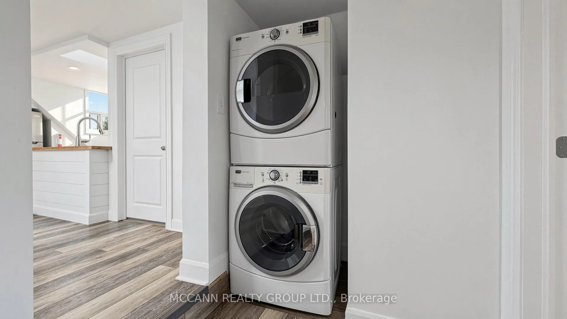 Photo 22 of 384 Whitmore Avenue, North York, Briar Hill-Belgravia — HOMEH