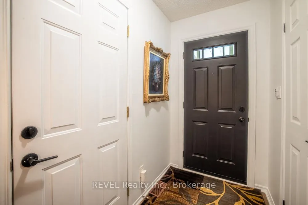 Photo 4 of Unit 2, 64 Forster Street, St. Catharines, Vine/Linwell — HOMEH