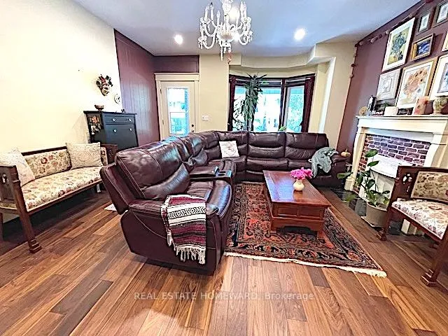 Photo 5 of 29 Appleton Avenue, Toronto, Oakwood Village — HOMEH