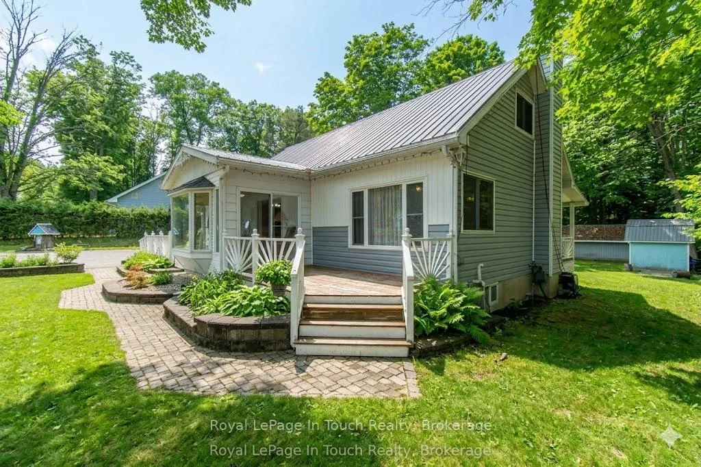 Photo 4 of 748 Overhead bridge Road, Penetanguishene — HOMEH