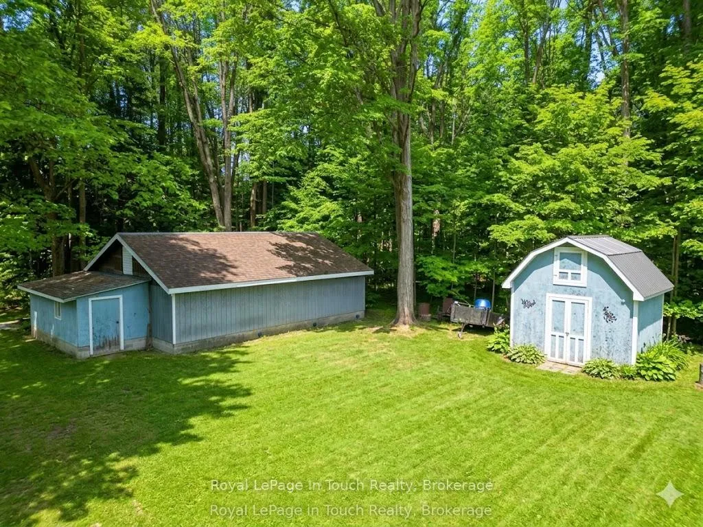 Photo 5 of 748 Overhead bridge Road, Penetanguishene — HOMEH