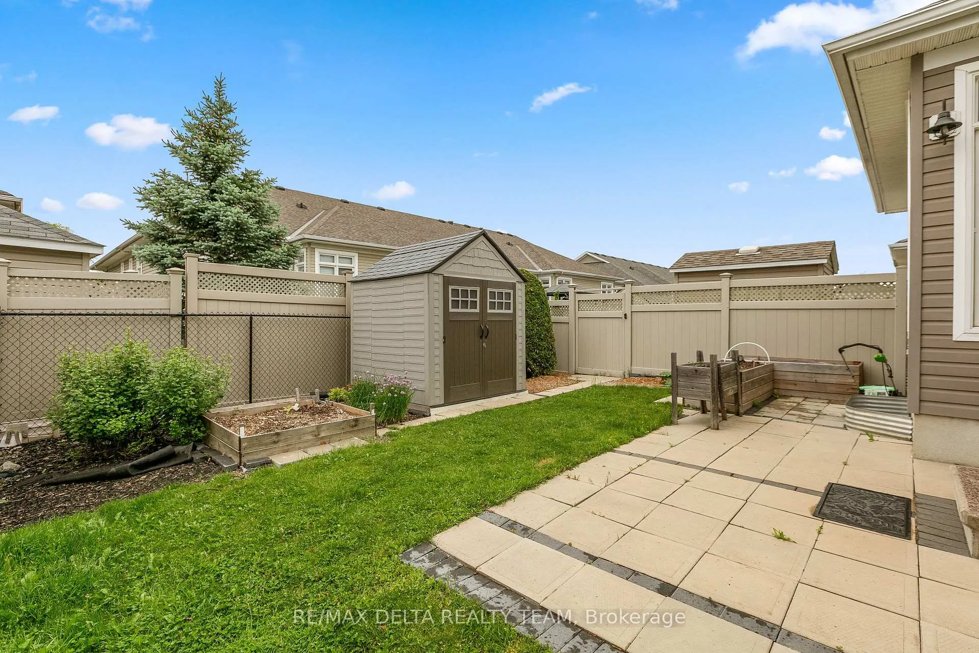 Photo 26 of 346 Farincourt Crescent, Ottawa, Avalon West — HOMEH