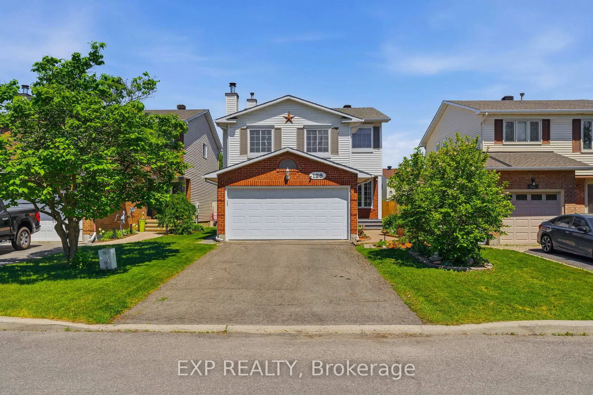 Front of 129 Pimprenelle Terrace