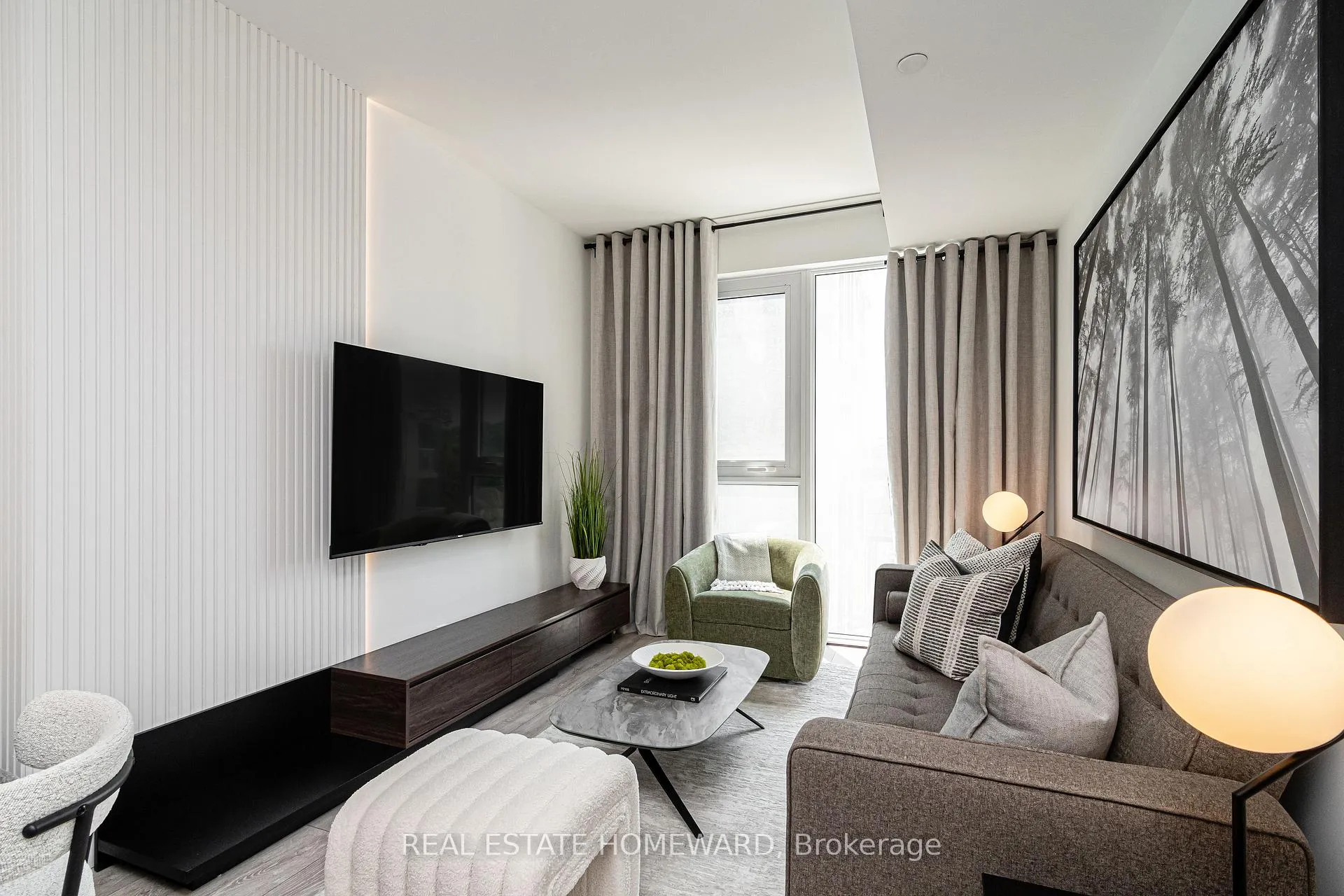Photo 1 of Unit 502, 2020 Bathurst Street, Toronto, Humewood-Cedarvale — HOMEH