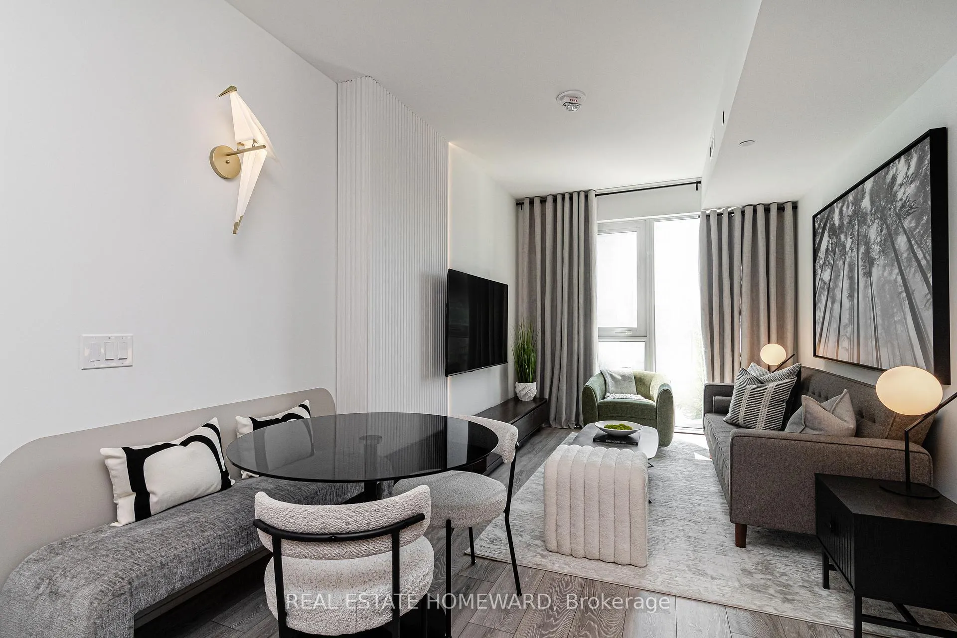 Photo 2 of Unit 502, 2020 Bathurst Street, Toronto, Humewood-Cedarvale — HOMEH