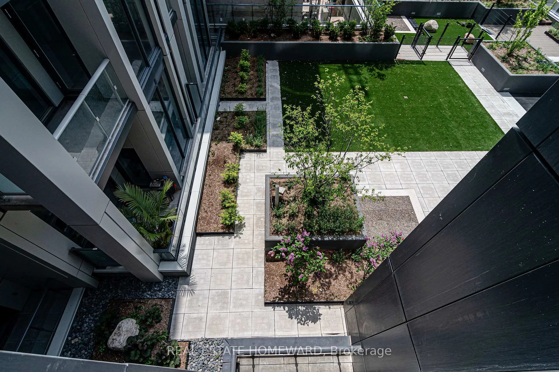 Photo 27 of Unit 502, 2020 Bathurst Street, Toronto, Humewood-Cedarvale — HOMEH