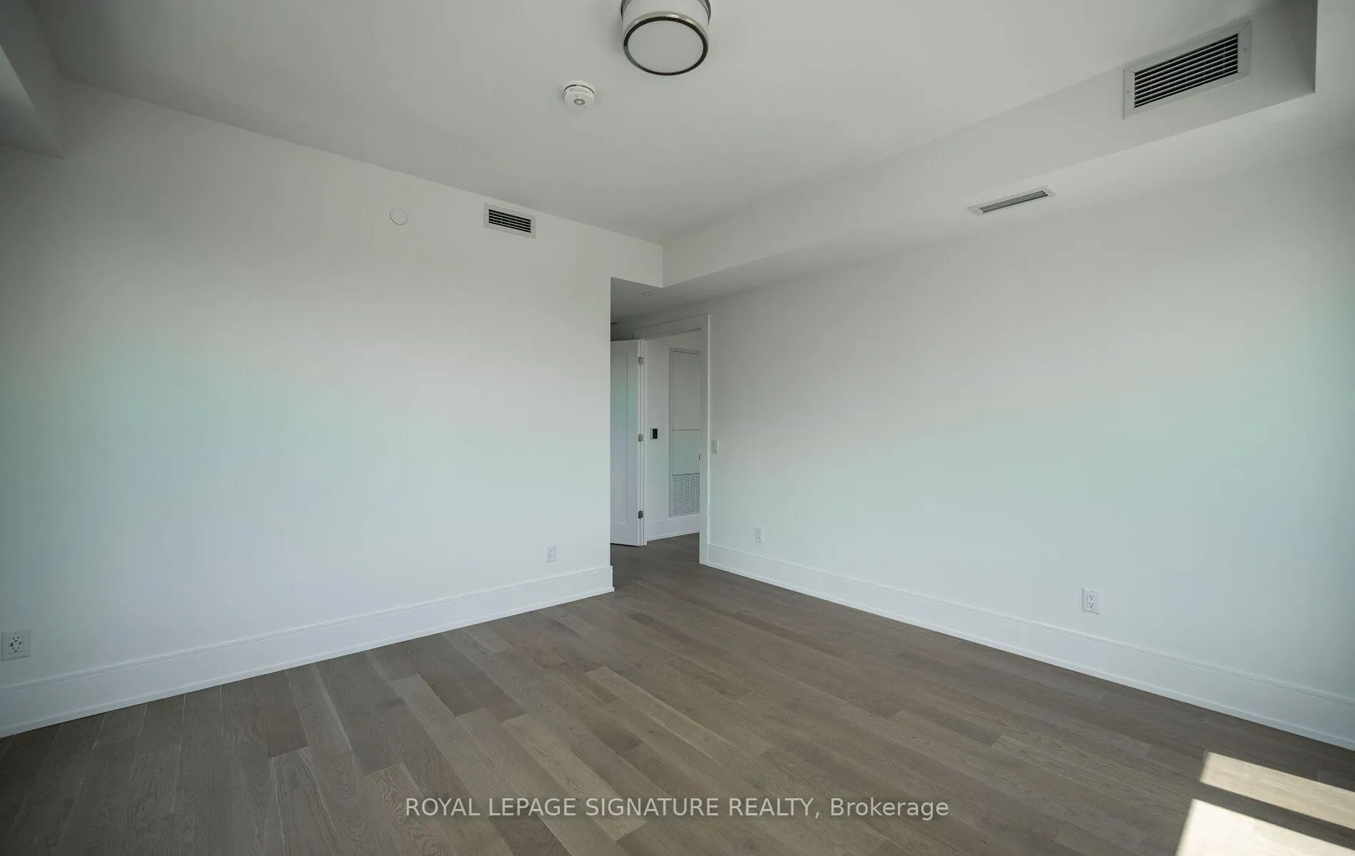 Photo 22 of Unit 309, 259 The Kingsway, Etobicoke, Edenbridge-Humber Valley — HOMEH