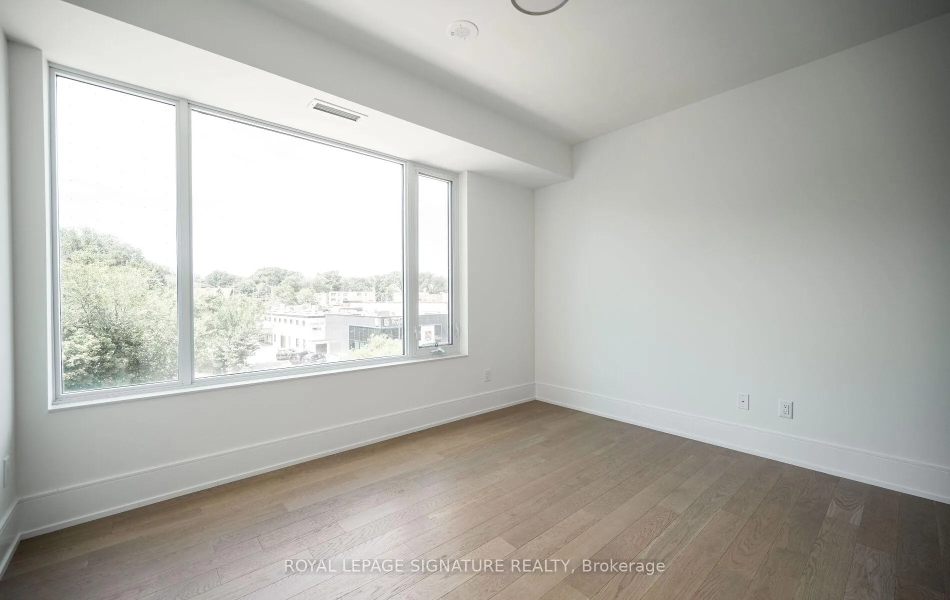 Photo 30 of Unit 309, 259 The Kingsway, Etobicoke, Edenbridge-Humber Valley — HOMEH