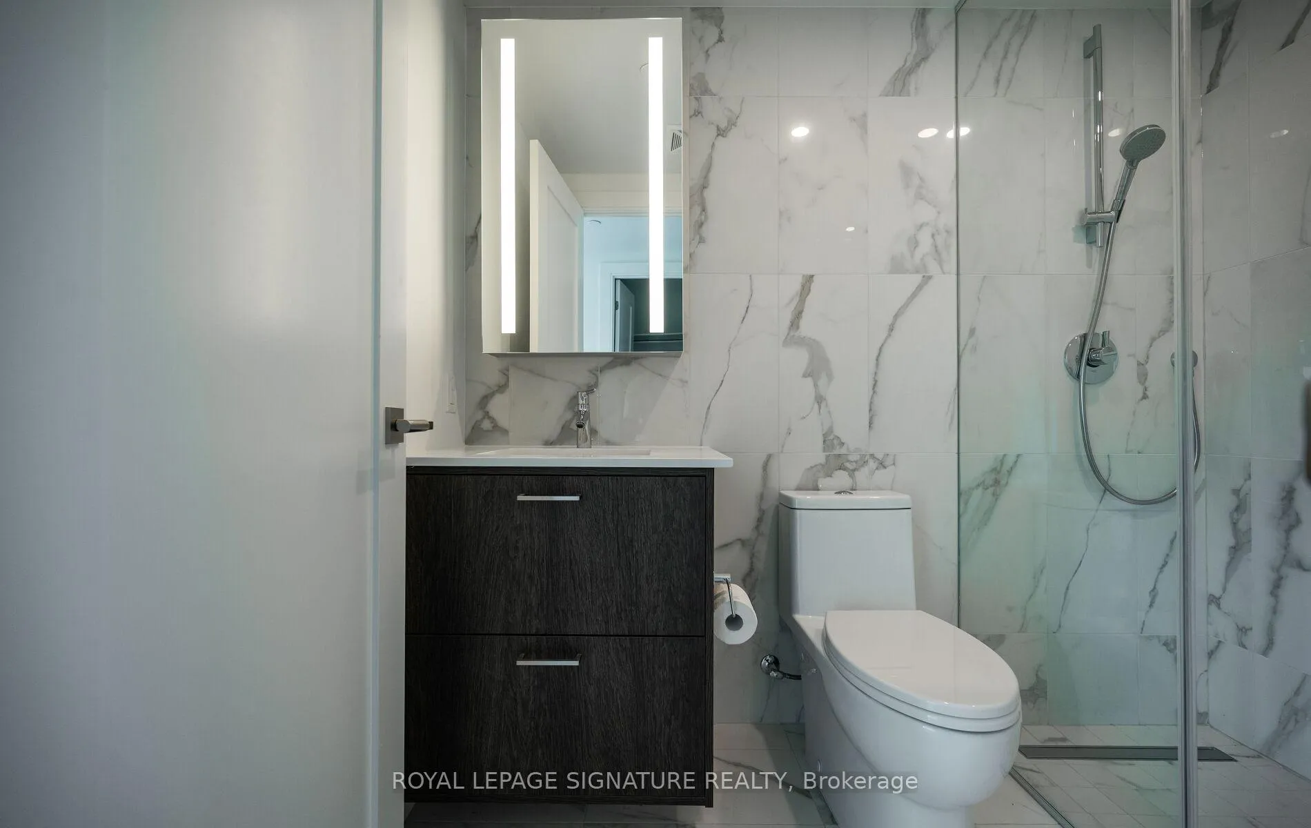Photo 32 of Unit 309, 259 The Kingsway, Etobicoke, Edenbridge-Humber Valley — HOMEH