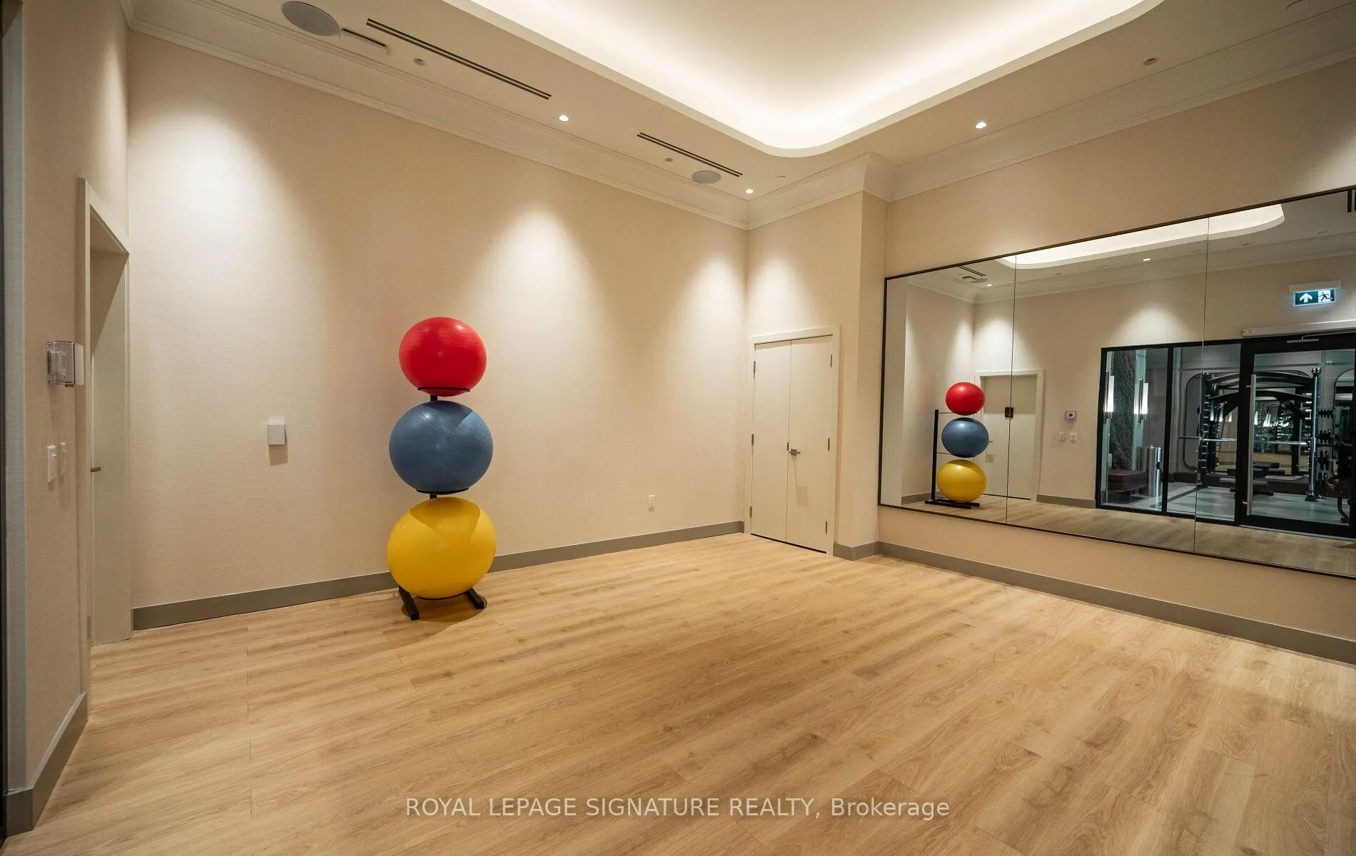 Photo 48 of Unit 309, 259 The Kingsway, Etobicoke, Edenbridge-Humber Valley — HOMEH
