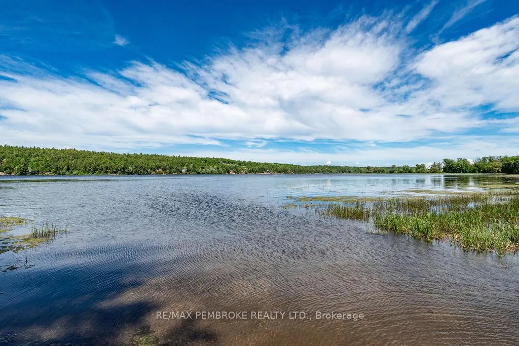 Photo 28 of 112 Cornerview Road, Whitewater Region, Whitewater Region — HOMEH