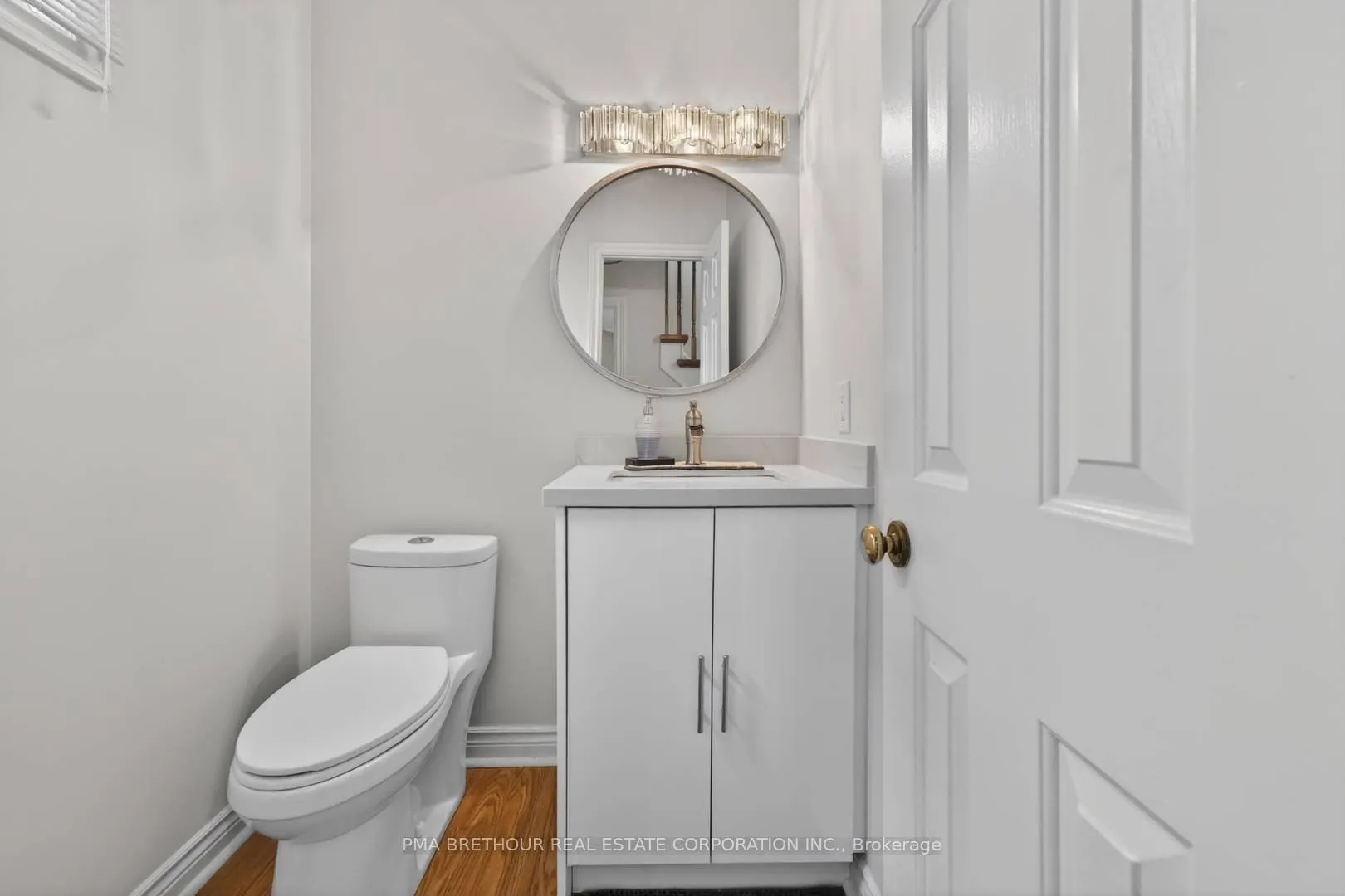 Photo 10 of 50 Patna Crescent, Vaughan, Maple — HOMEH