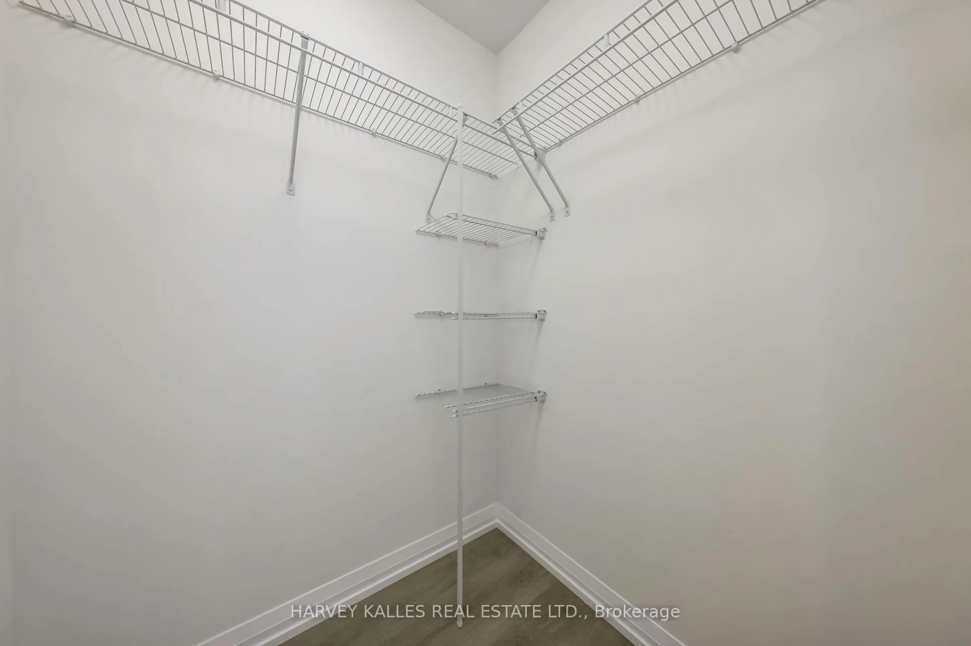 Photo 10 of Unit PH17, 50 Dunfield Avenue, Toronto, Mount Pleasant West — HOMEH