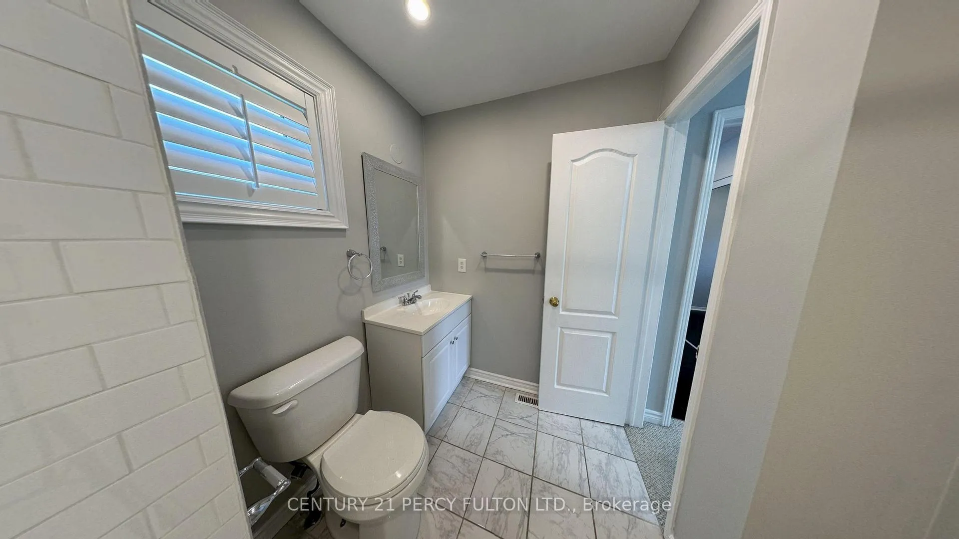 Photo 3 of 54 Rolling Acres Drive, Whitby, Rolling Acres — HOMEH