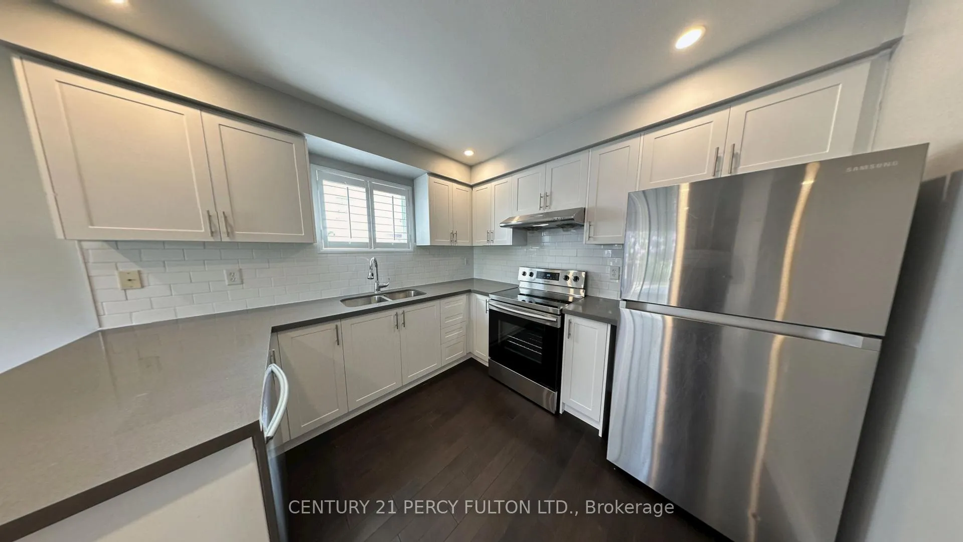Photo 17 of 54 Rolling Acres Drive, Whitby, Rolling Acres — HOMEH