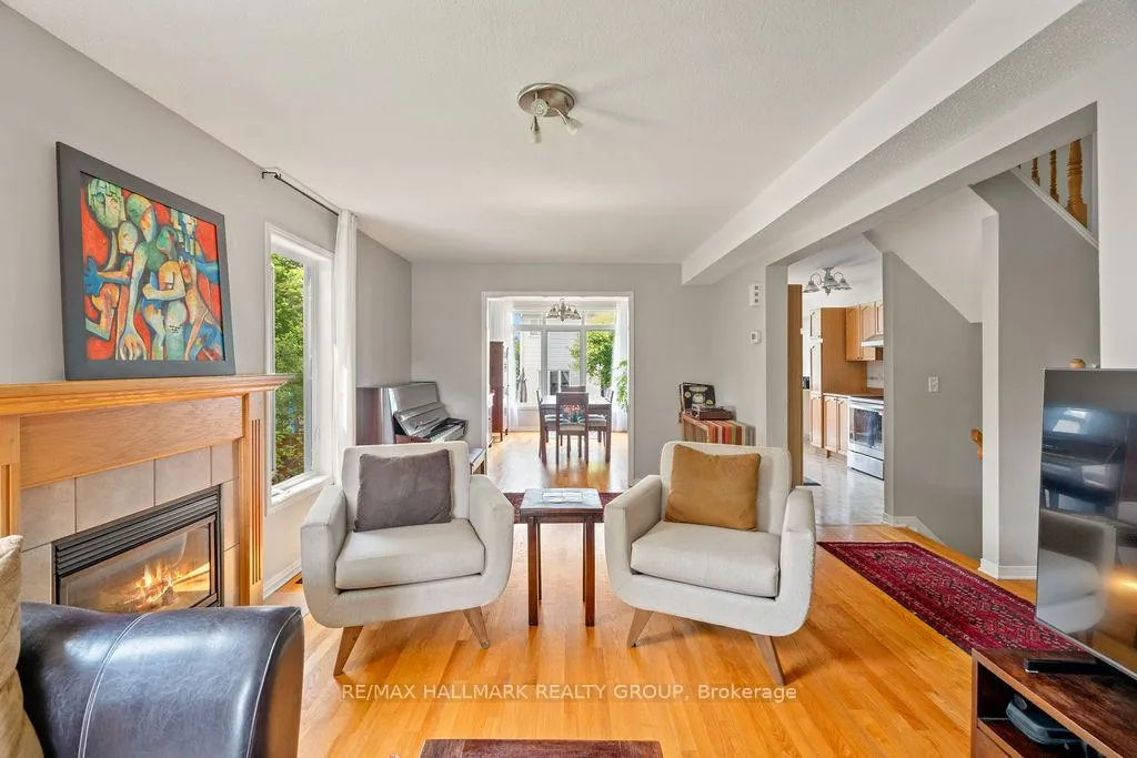 Photo 6 of 113 Carwood Circle, Ottawa, Carson Meadows — HOMEH