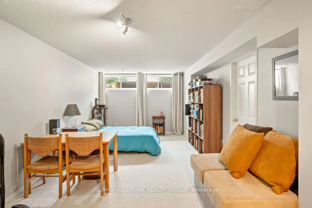 Photo 29 of 113 Carwood Circle, Ottawa, Carson Meadows — HOMEH
