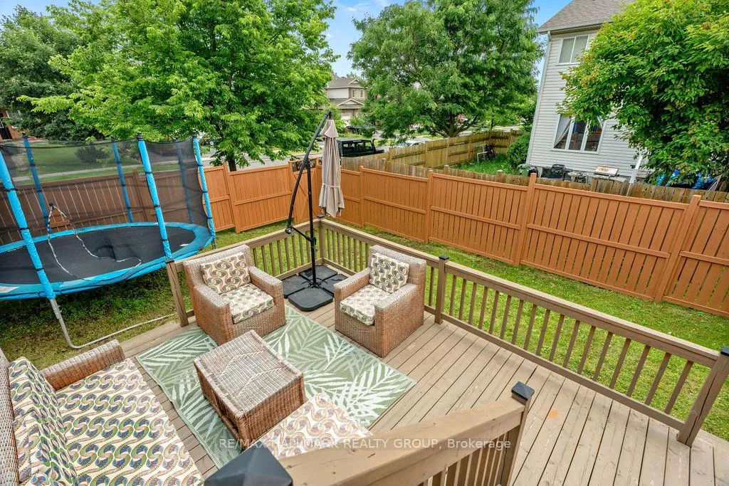 Photo 34 of 113 Carwood Circle, Ottawa, Carson Meadows — HOMEH