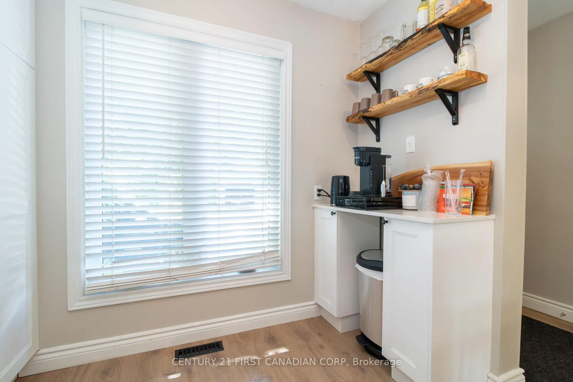 Photo 4 of Unit 101, 120 Centre Street, London, South E — HOMEH