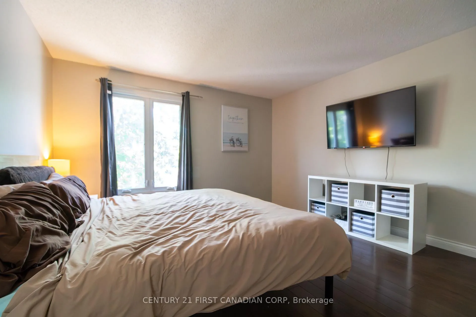 Photo 11 of Unit 101, 120 Centre Street, London, South E — HOMEH