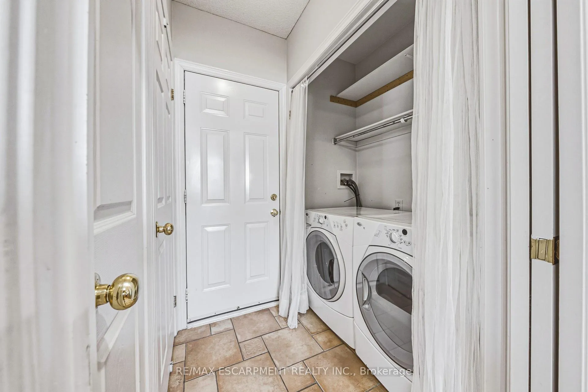 Photo 9 of Unit 42, 4045 Upper Middle Road, Burlington, Rose — HOMEH