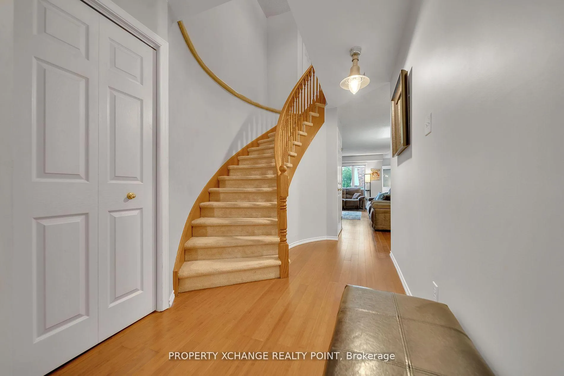 Photo 6 of 244 Candlewood Drive, Hamilton, Stoney Creek Mountain — HOMEH