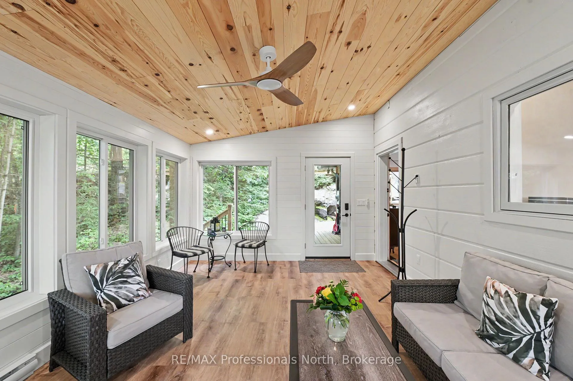 Photo 15 of 1015 Bluestone Lane, Minden Hills, Lutterworth — HOMEH