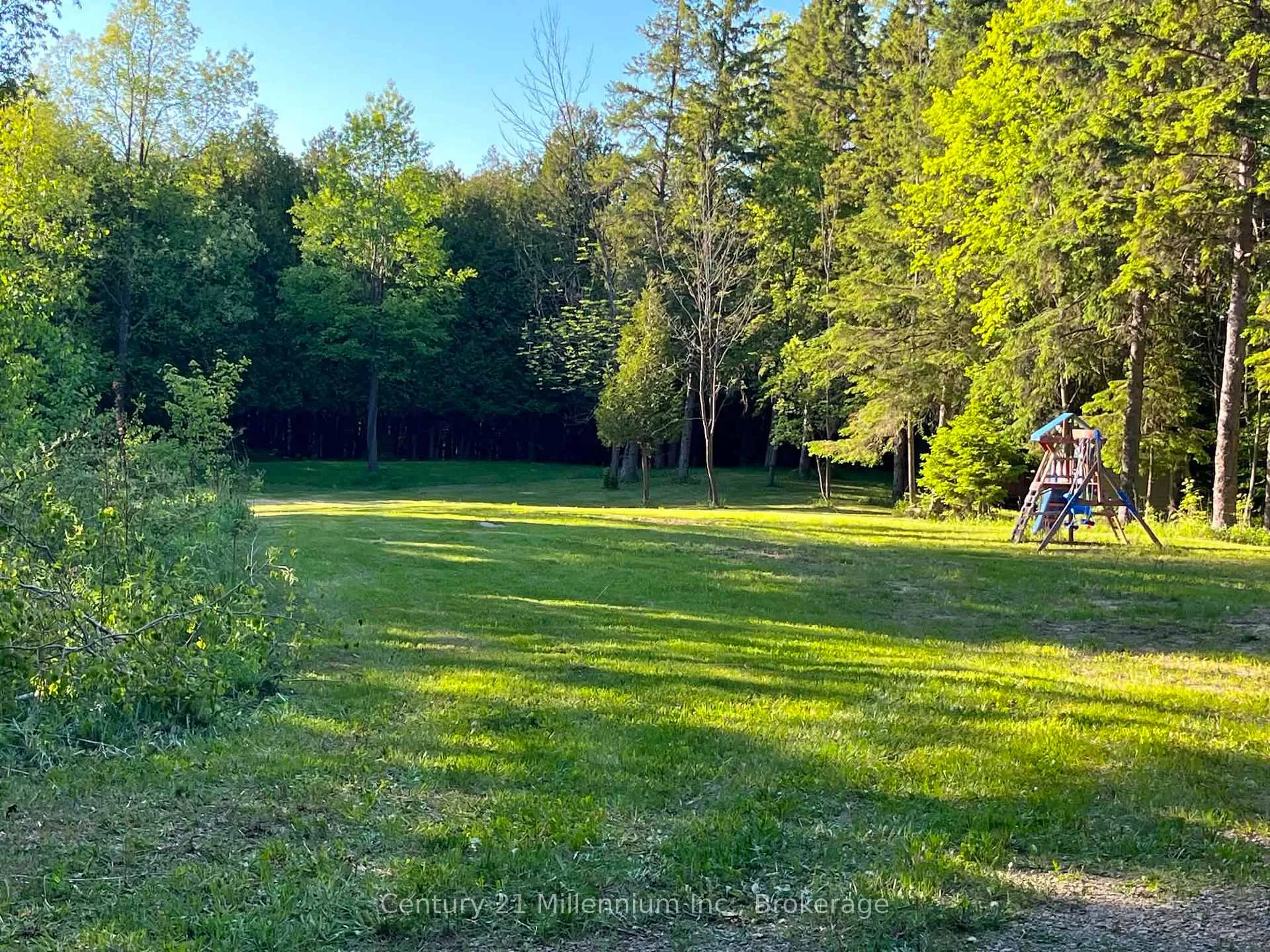Photo of 627383 15 Side Road