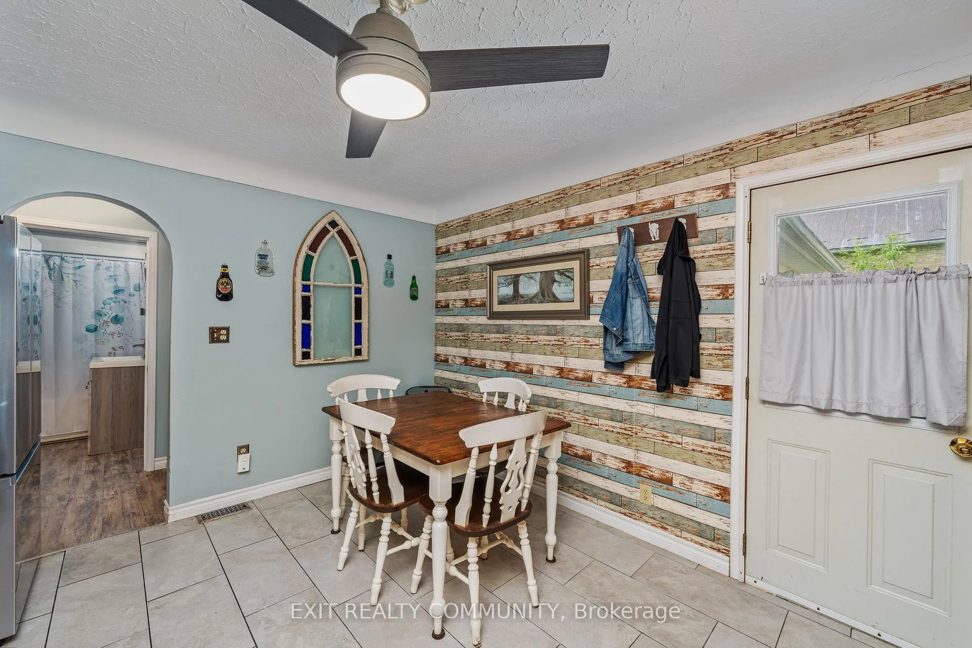 Photo 12 of 163 Elm Street E, Chatham-Kent, Bothwell — HOMEH