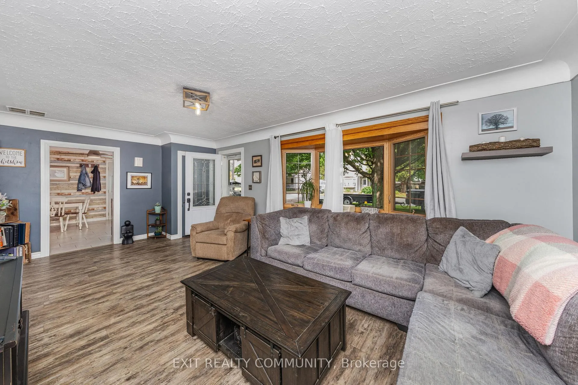 Photo 13 of 163 Elm Street E, Chatham-Kent, Bothwell — HOMEH