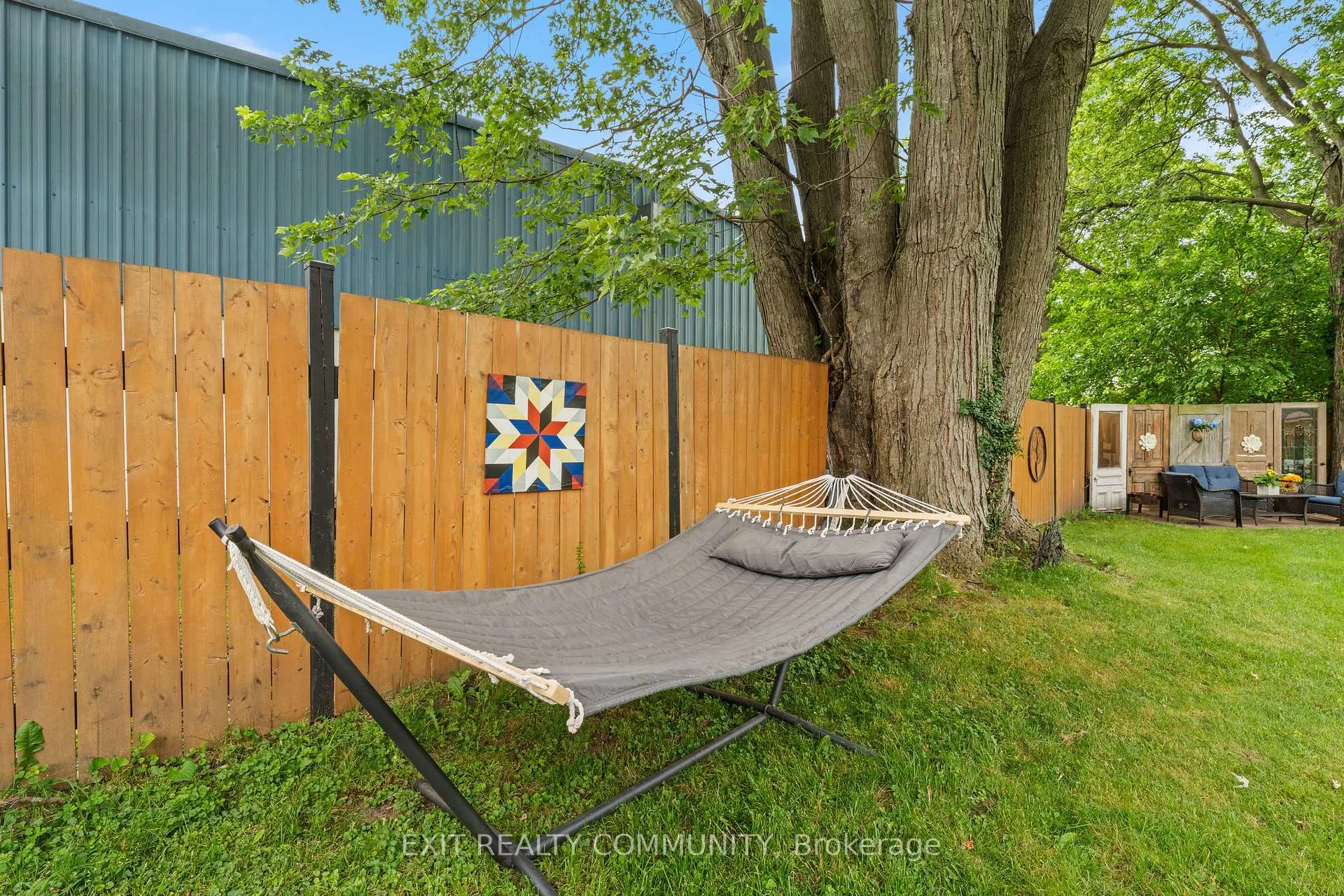 Photo 34 of 163 Elm Street E, Chatham-Kent, Bothwell — HOMEH