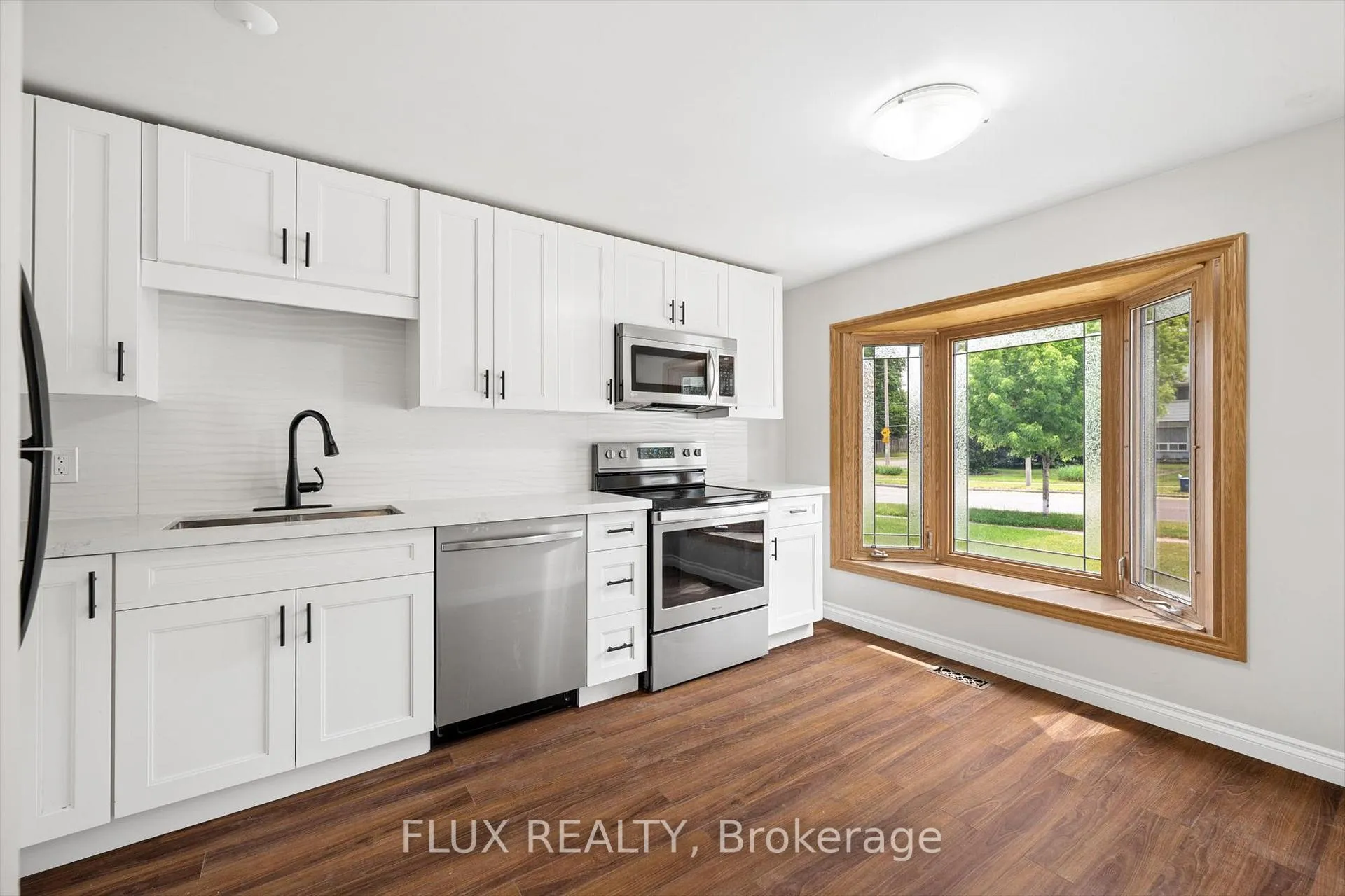 Photo 14 of 156 Traynor Avenue, Kitchener, Vanier - Kitchener — HOMEH