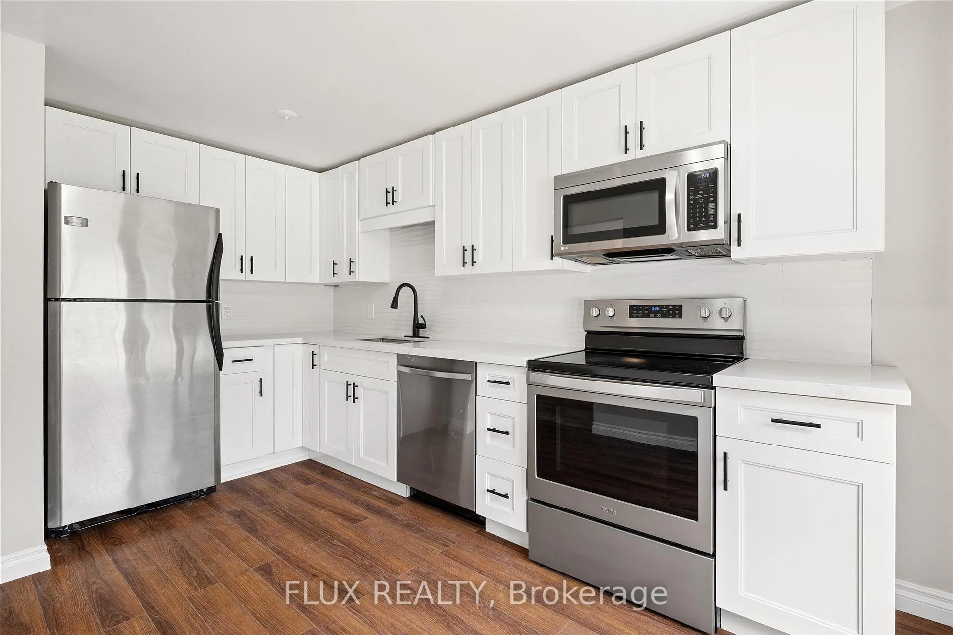 Photo 15 of 156 Traynor Avenue, Kitchener, Vanier - Kitchener — HOMEH