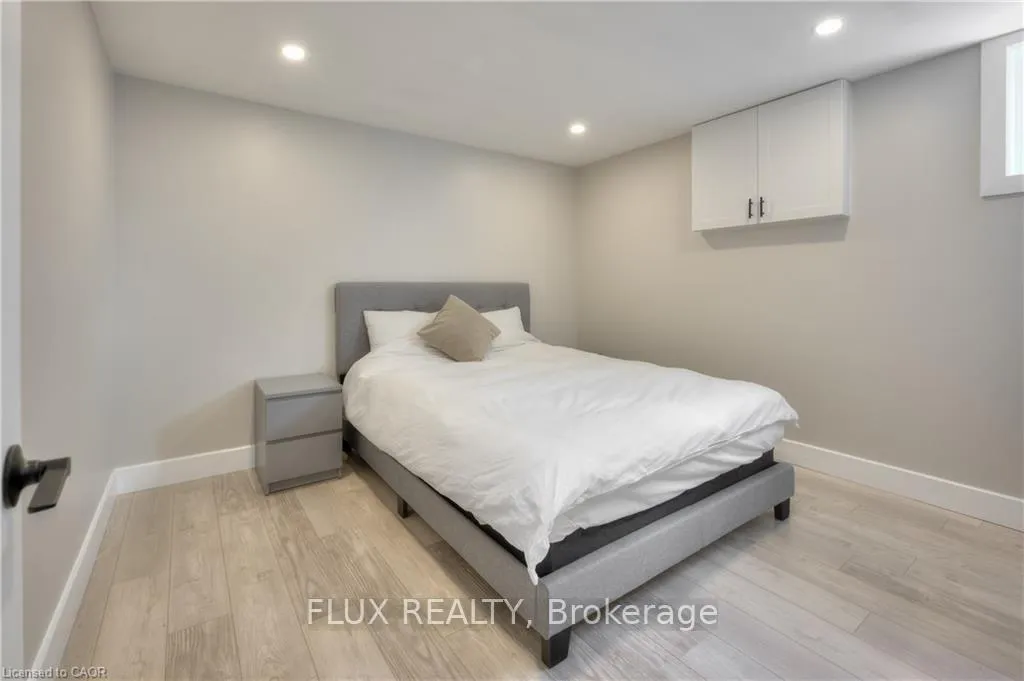 Photo 39 of 156 Traynor Avenue, Kitchener, Vanier - Kitchener — HOMEH