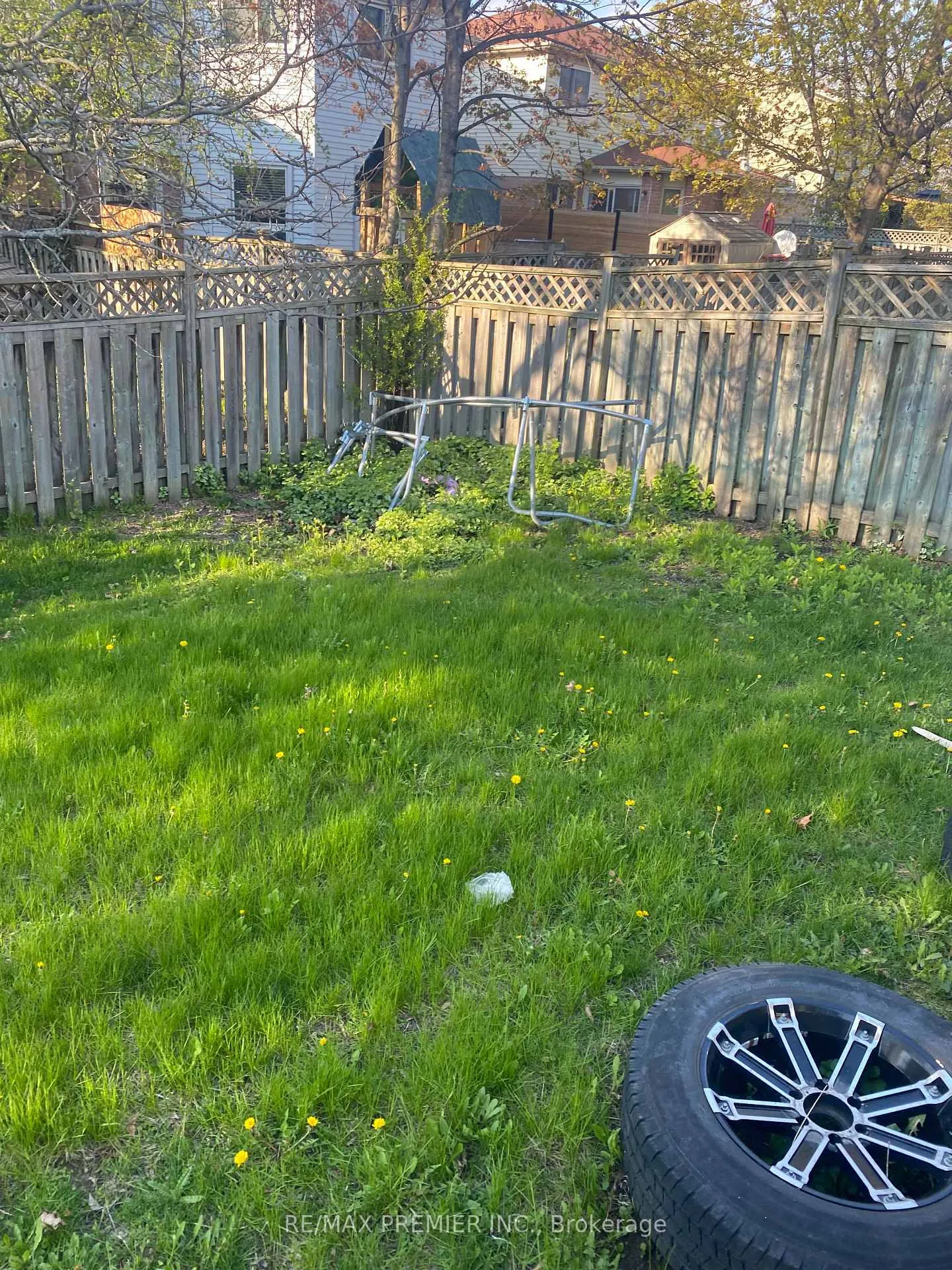Photo 11 of 68 Ritchie Avenue, Ajax, Central — HOMEH
