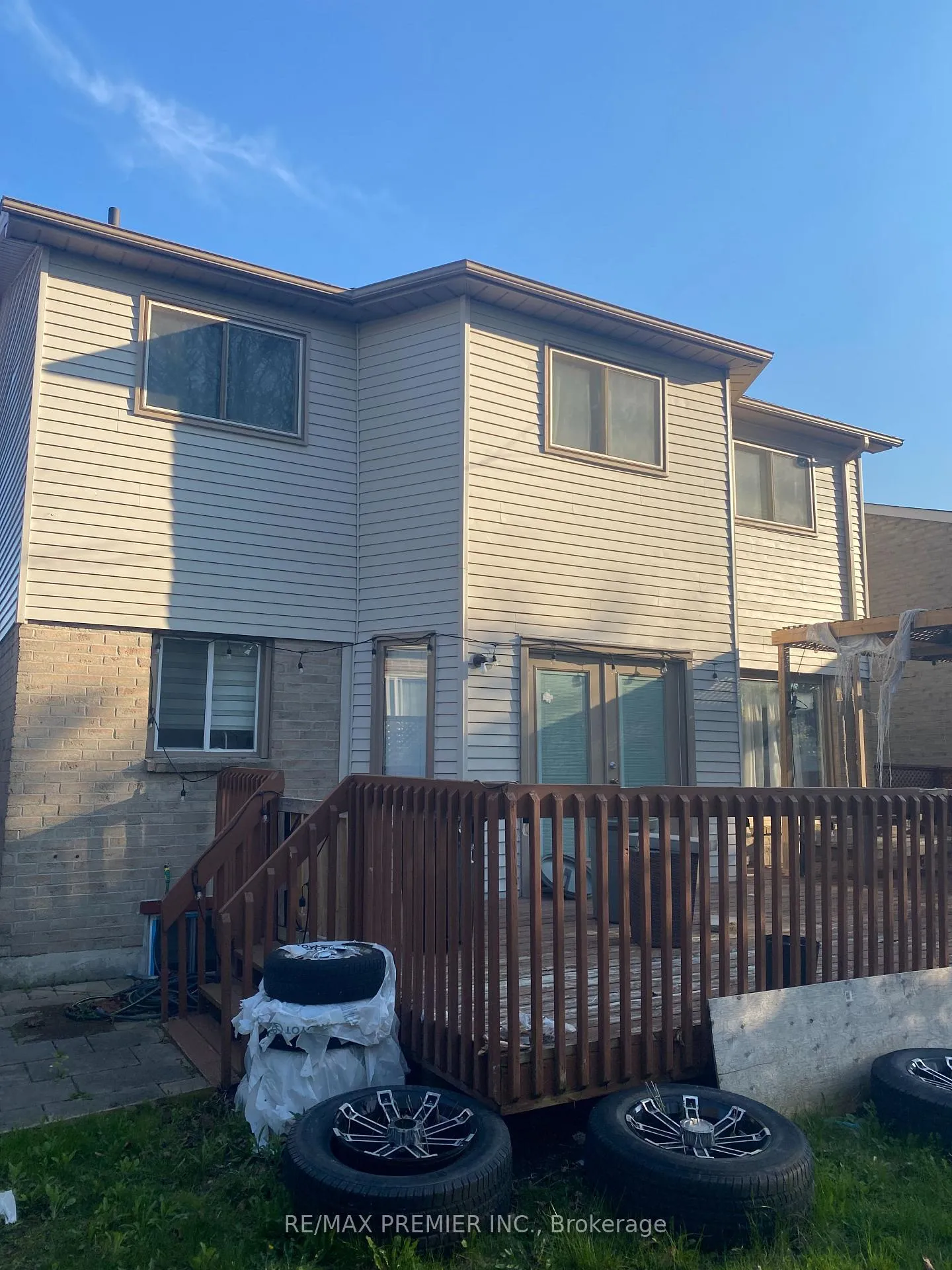 Photo 13 of 68 Ritchie Avenue, Ajax, Central — HOMEH