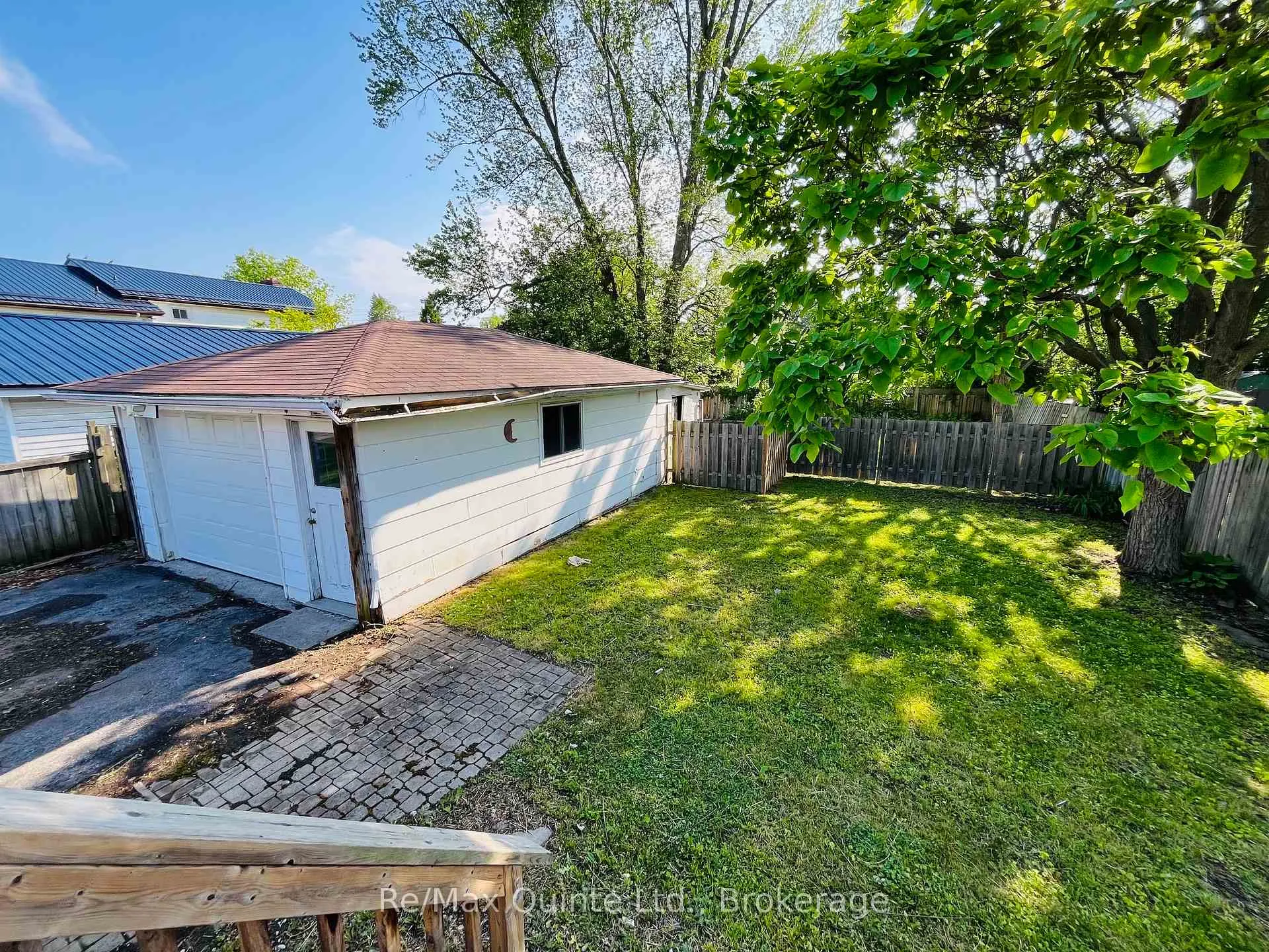 Photo 7 of 10 Shamrock Road, Belleville, Belleville Ward — HOMEH