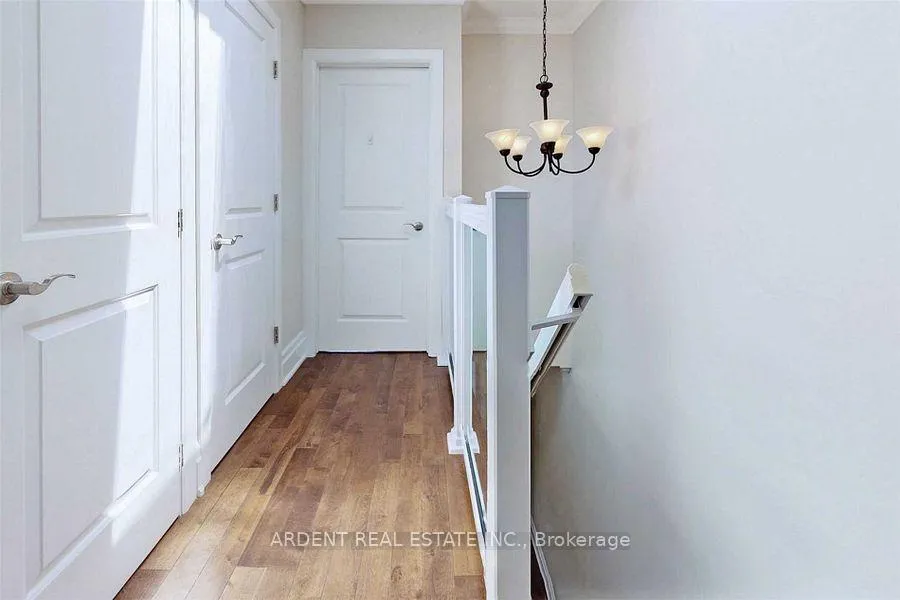 Photo 18 of 486 Main Street, Toronto, Woodbine-Lumsden — HOMEH