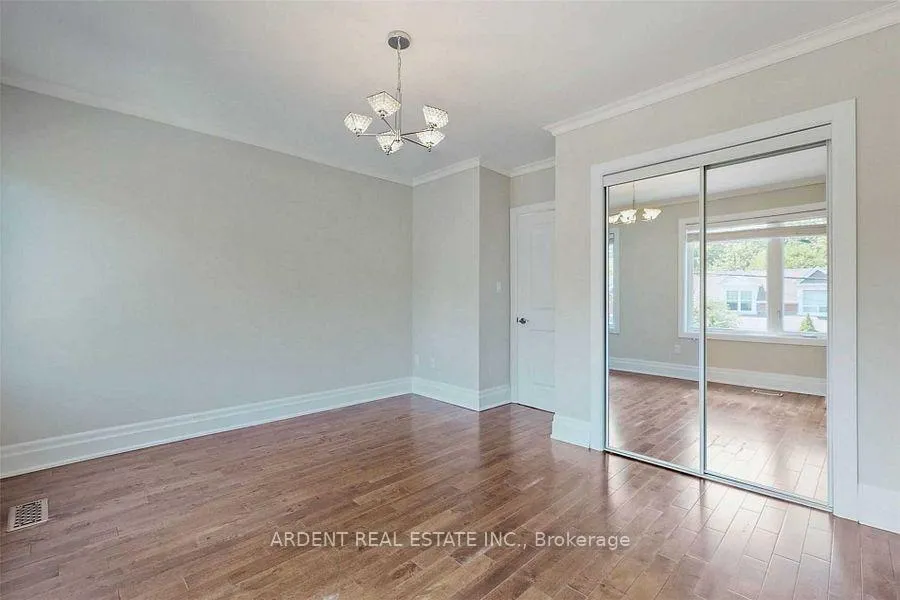 Photo 23 of 486 Main Street, Toronto, Woodbine-Lumsden — HOMEH
