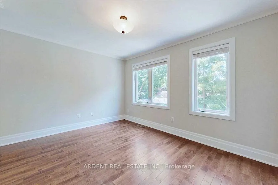 Photo 24 of 486 Main Street, Toronto, Woodbine-Lumsden — HOMEH