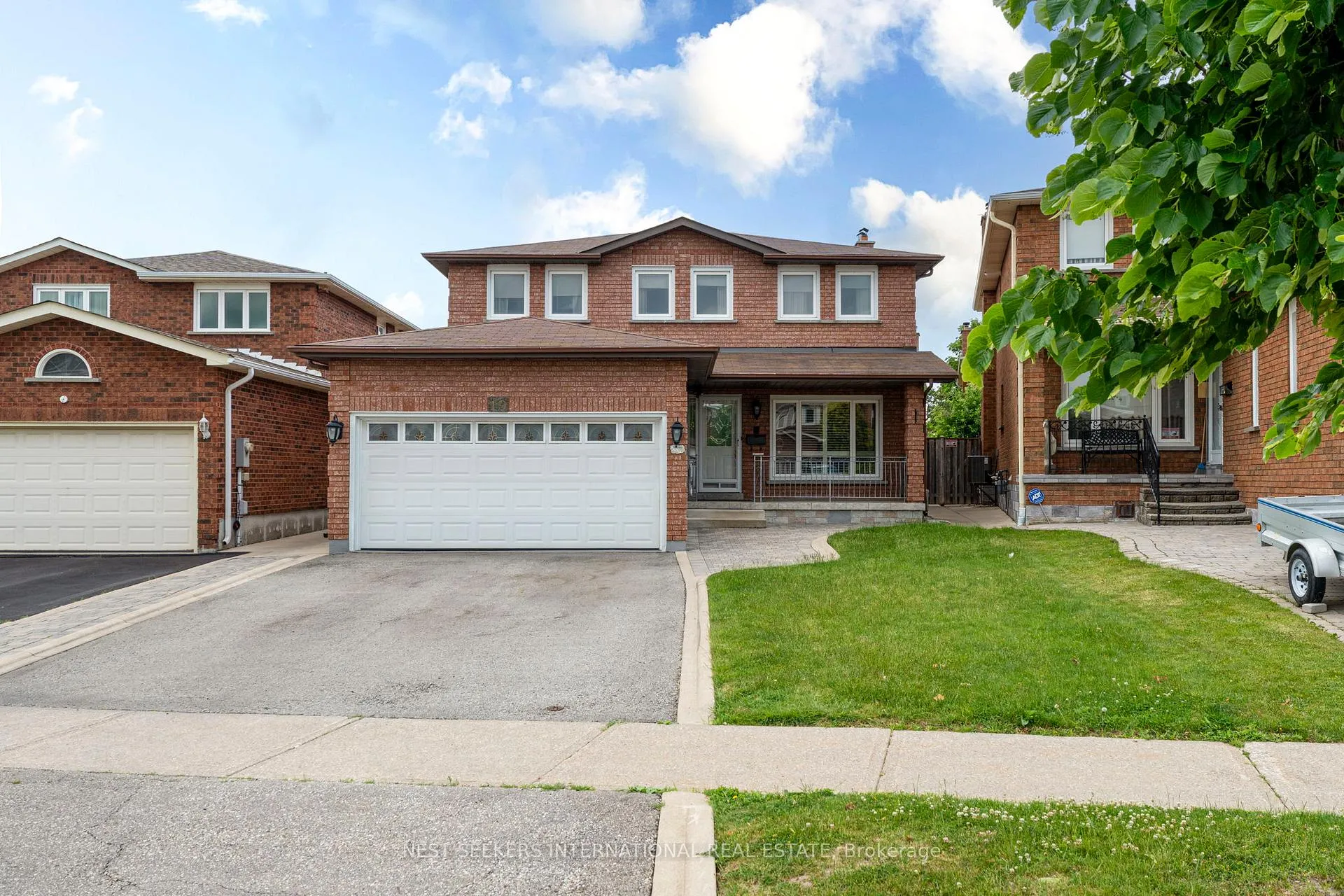 Front of 19 Kaiser Drive